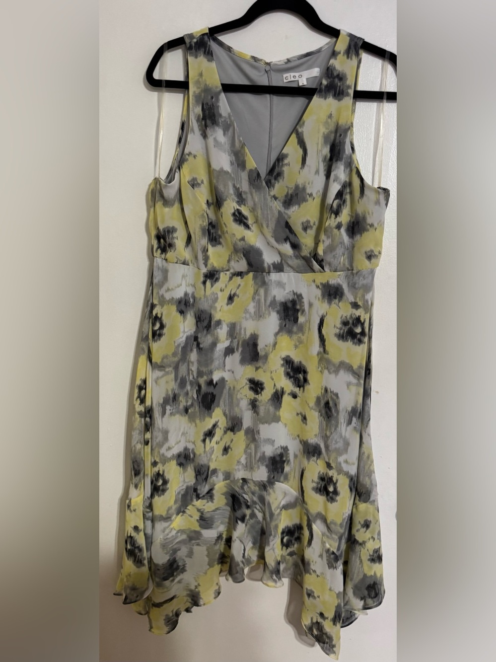 Cleo Yellow & Grey Floral Sleeveless Dress Size 14